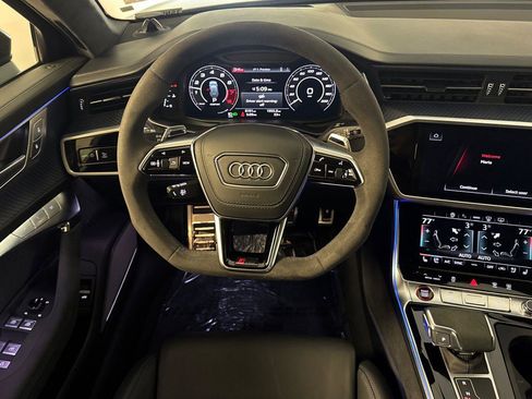 Used 2025 Audi RS 6 performance image 13