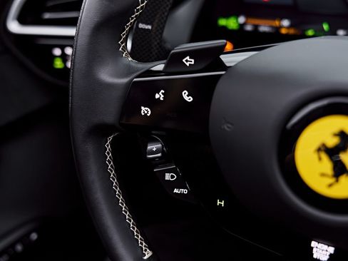 Used 2024 Ferrari 296 GTS RWD image 71