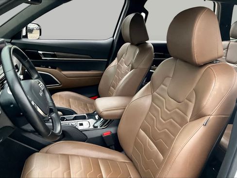 Used 2022 Kia Telluride SX w/ SX Prestige Package AWD/4WD image 8