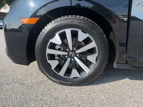 Used 2025 Honda Odyssey EX-L image 48