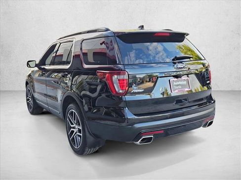 Used 2017 Ford Explorer Sport w/ Equipment Group 401A AWD/4WD image 8