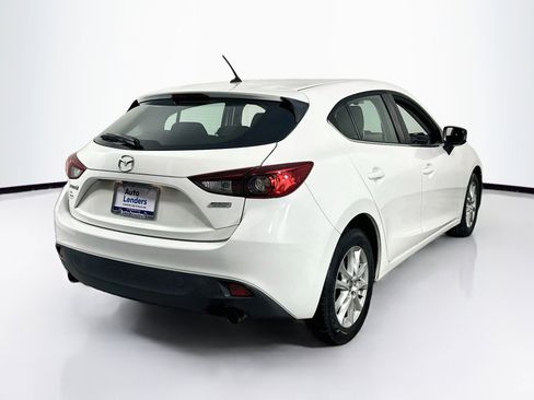 Used 2016 MAZDA MAZDA3 i Sport w/ Preferred Equipment Package FWD image 5