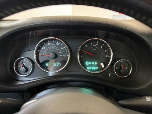Used 2015 Jeep Wrangler Sport AWD/4WD image 20
