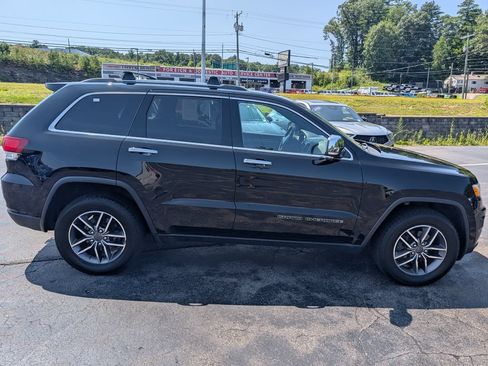 Used 2020 Jeep Grand Cherokee Limited w/ Trailer Tow Group IV AWD/4WD image 9