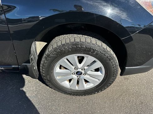 Used 2019 Subaru Outback 2.5i Premium AWD/4WD image 13