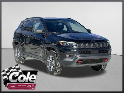 Used 2022 Jeep Compass Trailhawk w/ Trailhawk Elite Group image 1