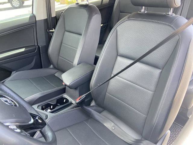 Used 2020 Volkswagen Tiguan SE FWD image 14