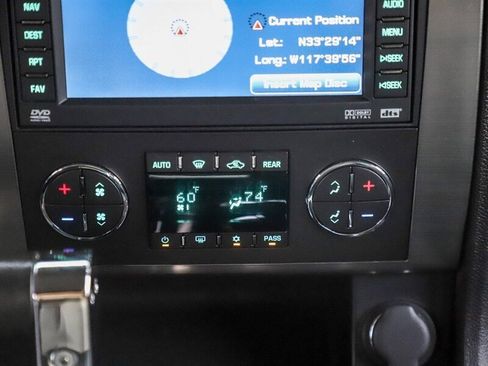 Used 2009 HUMMER H2 Luxury image 25