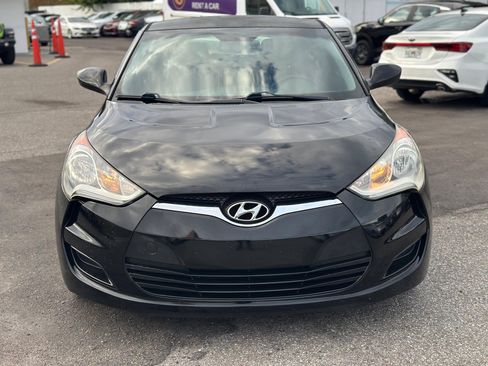 Used 2014 Hyundai Veloster image 7