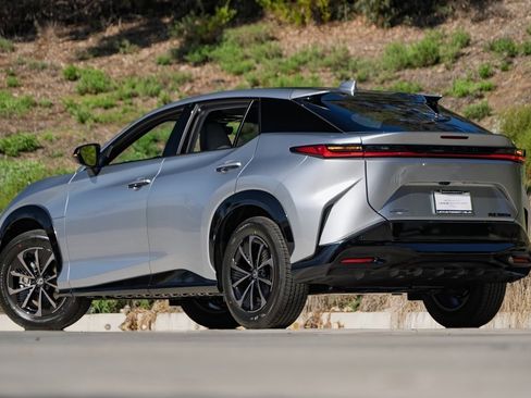 New 2026 Lexus RZ 450e image 2