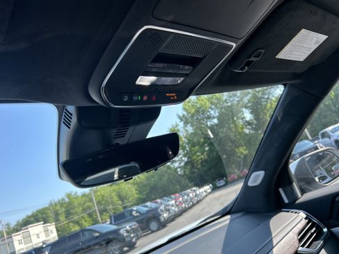 New 2026 GMC Acadia Denali Ultimate AWD/4WD image 26