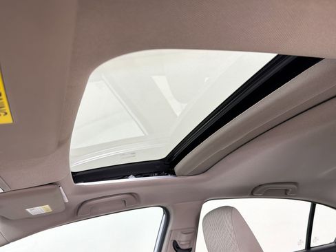 Used 2015 Honda Civic EX image 16