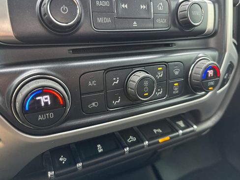 Used 2019 GMC Sierra 2500 SLT w/ Duramax Plus Package image 27