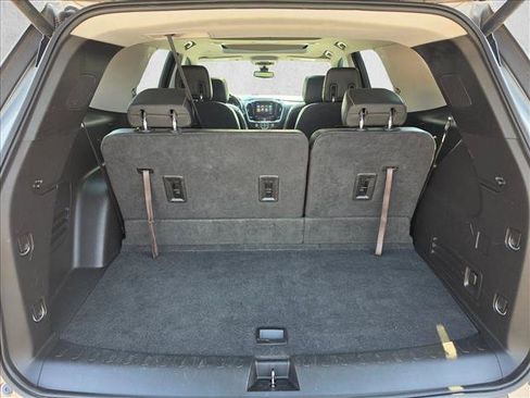 Used 2018 Chevrolet Traverse LT AWD/4WD image 16