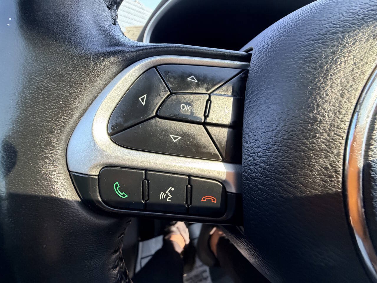 Used 2018 Jeep Compass Sport FWD image 6