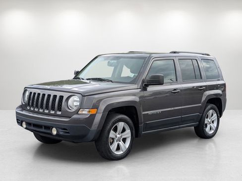 Used 2015 Jeep Patriot Sport w/ Power Value Group image 1