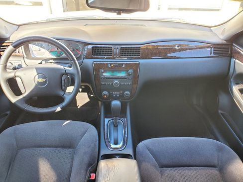 Used 2014 Chevrolet Impala LT image 27