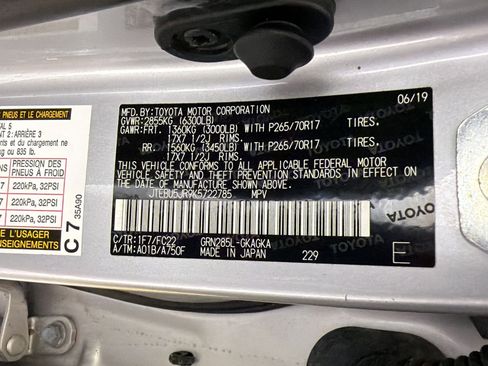 Used 2019 Toyota 4Runner TRD Off-Road image 16