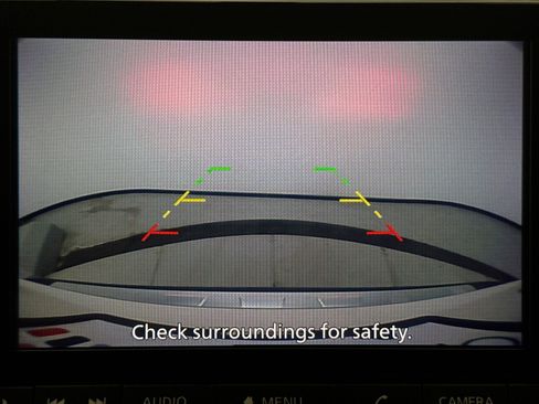 Used 2023 Nissan Rogue SV w/ SV Premium B Package image 15