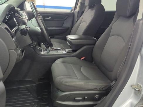 Used 2015 Chevrolet Traverse LT AWD/4WD image 9