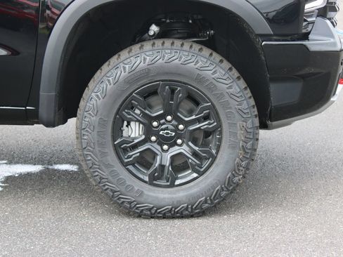 New 2026 Chevrolet Silverado 1500 ZR2 AWD/4WD image 12
