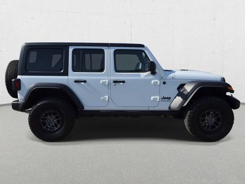 Used 2023 Jeep Wrangler Unlimited Sport AWD/4WD image 4