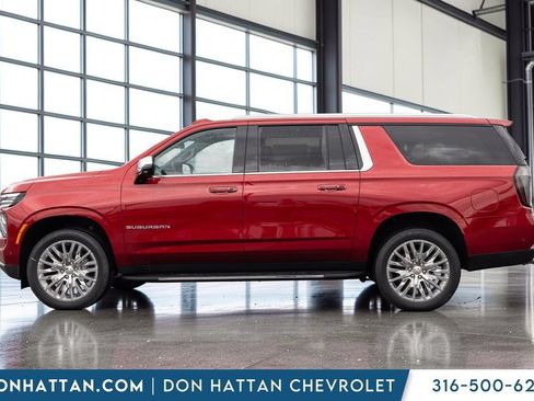 New 2026 Chevrolet Suburban Premier w/ Sun And Tow Package AWD/4WD image 2