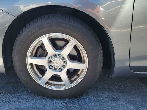 Used 2013 Honda Civic LX image 3