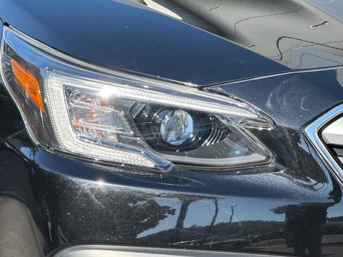 Used 2020 Subaru Outback Premium image 10