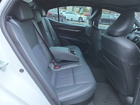 Used 2025 Toyota Camry XSE image 14