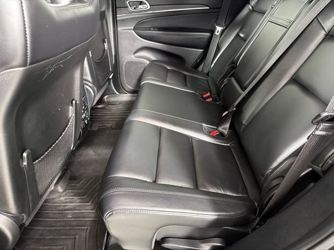 Used 2018 Jeep Grand Cherokee Limited AWD/4WD image 20