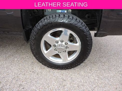 Used 2015 Chevrolet Silverado 2500 LTZ w/ Duramax Plus Package AWD/4WD image 17