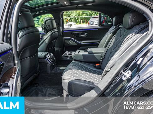 Used 2024 Mercedes-Benz S 580e 4MATIC Sedan image 21