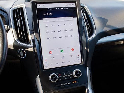 Certified 2023 Ford Edge SEL image 20