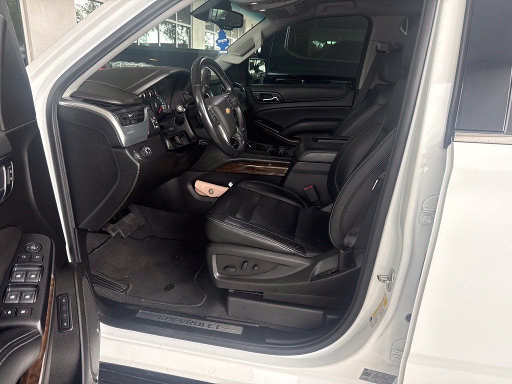 Used 2019 Chevrolet Tahoe LT RWD image 3
