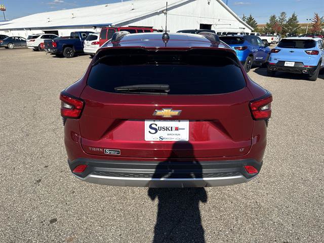 Certified 2024 Chevrolet Trax LT w/ Driver Confidence Package FWD image 16