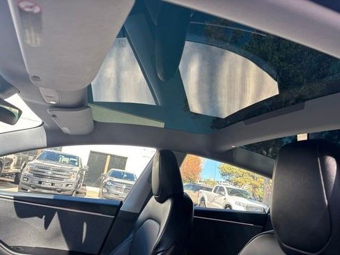 Used 2025 Tesla Model 3 Long Range RWD image 13