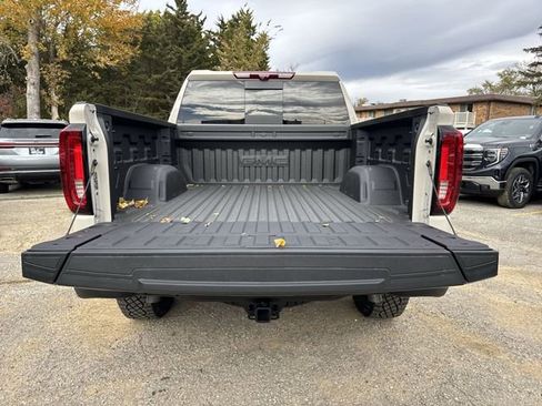 New 2026 GMC Sierra 1500 AT4X w/ AT4X AEV Edition image 24