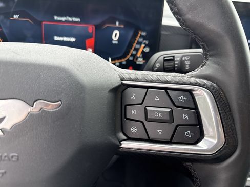 Used 2024 Ford Mustang Coupe RWD image 22