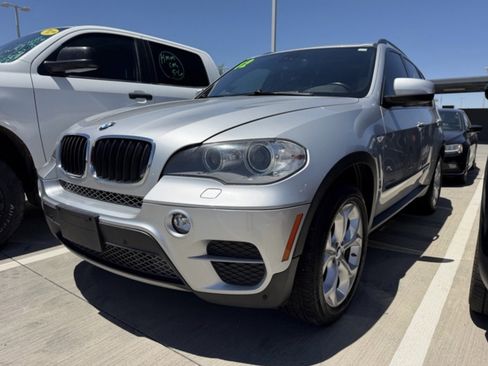 Used 2012 BMW X5 xDrive35i AWD/4WD image 2