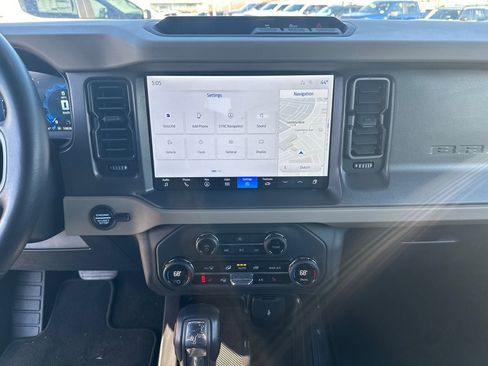 Certified 2025 Ford Bronco Big Bend image 29