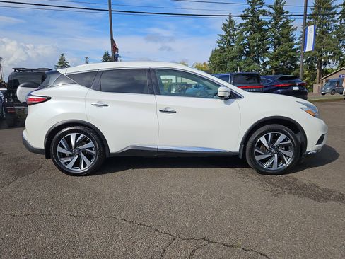 Used 2018 Nissan Murano Platinum image 6