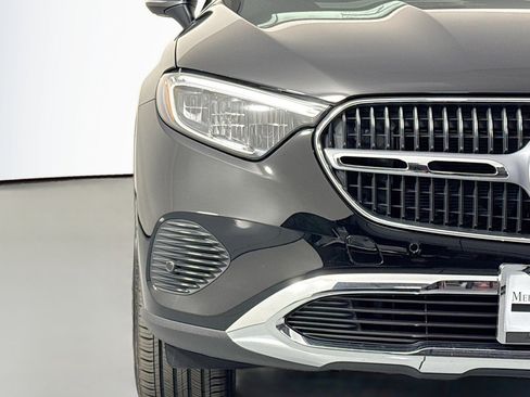 New 2026 Mercedes-Benz GLC 300 image 13
