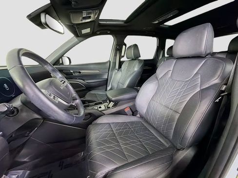 Used 2024 Kia Telluride SX X-Pro AWD/4WD image 11