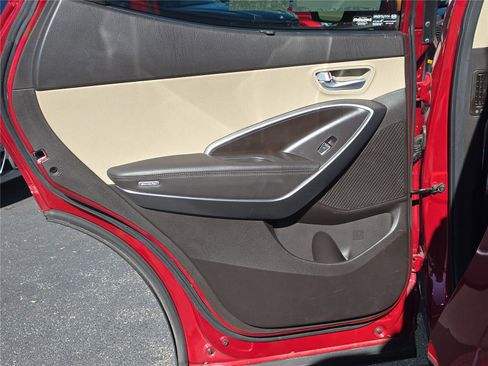 Used 2018 Hyundai Santa Fe Sport image 10