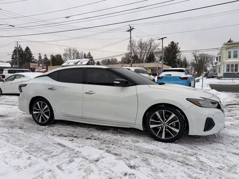 Used 2023 Nissan Maxima Platinum w/ Sport Mat Group image 4