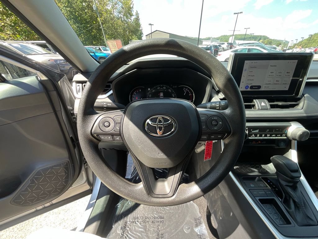 Used 2025 Toyota RAV4 LE FWD image 10