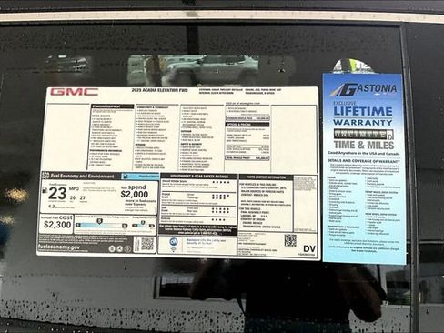 New 2025 GMC Acadia Elevation image 15