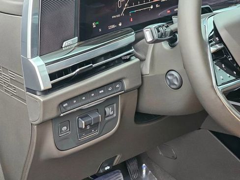 Used 2025 Cadillac Escalade Premium Luxury w/ Touring Package image 21