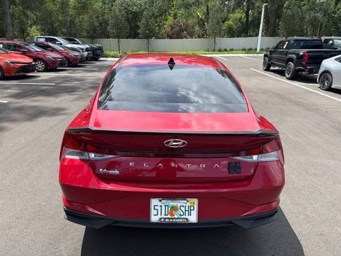 Used 2023 Hyundai Elantra SEL w/ Convenience Package FWD image 8